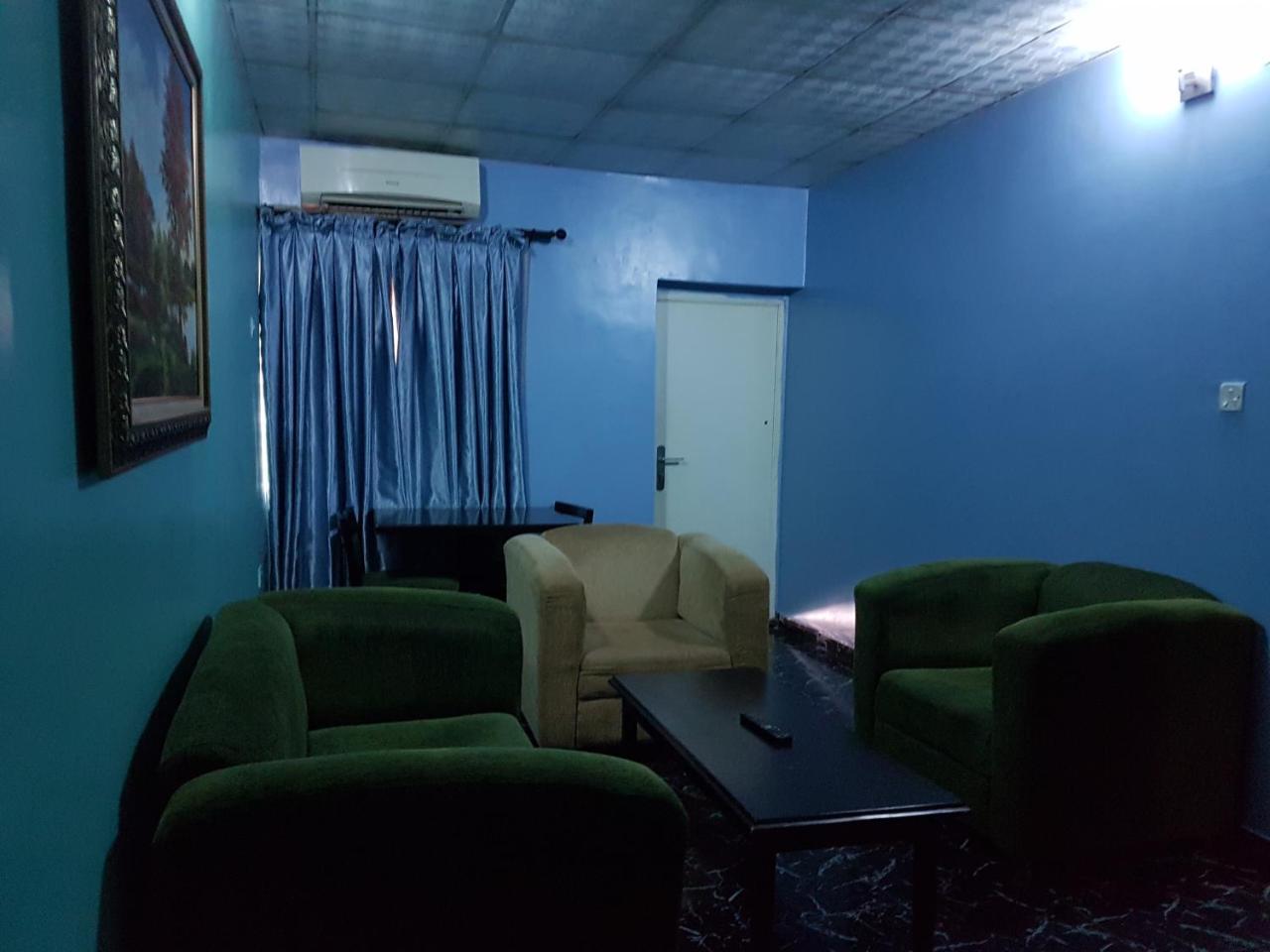 Chamcce Hotel Ajao Lagos Exterior foto